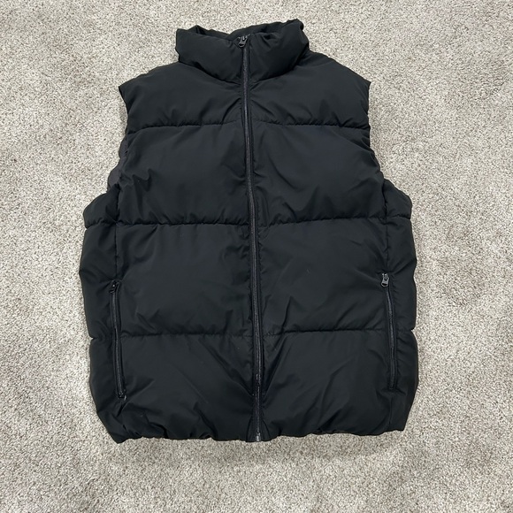 Zara Jackets & Blazers - Zara Puffer Vest 😮‍💨🦺